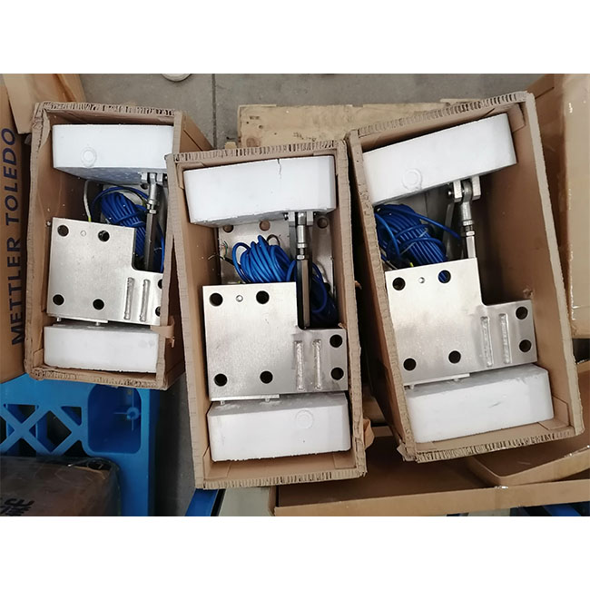 Explosion Proof Complete Set of Weighing Bin Load Sensor For 63Ton Short-term seismic load: